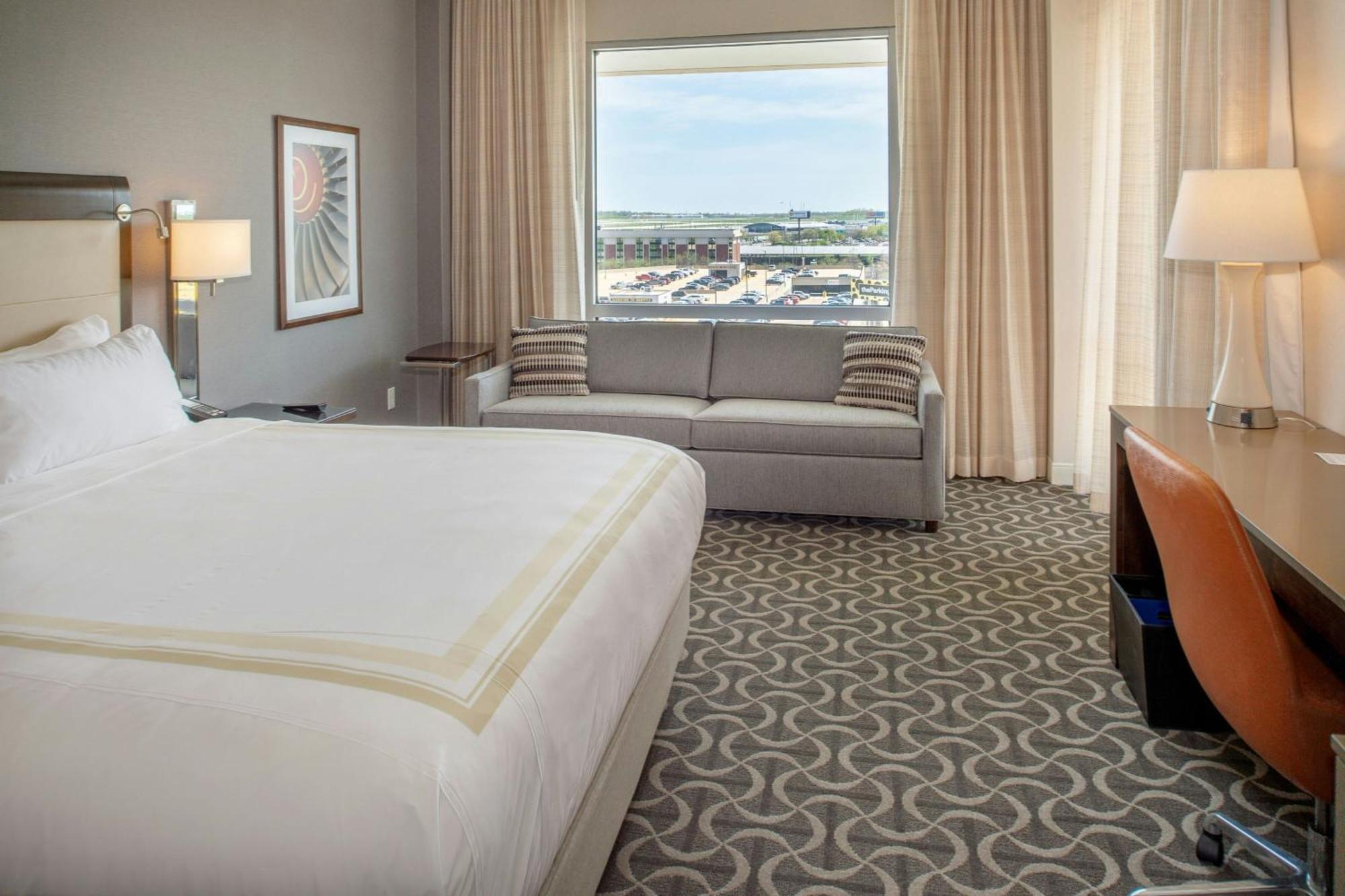 Marriott St. Louis Airport Hotel Edmundson Exterior photo